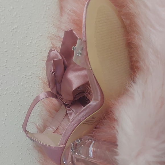 Brand New Mauve Pink Satin Rhinestone Ankle Strap Clear Heels - Picture 7 of 11
